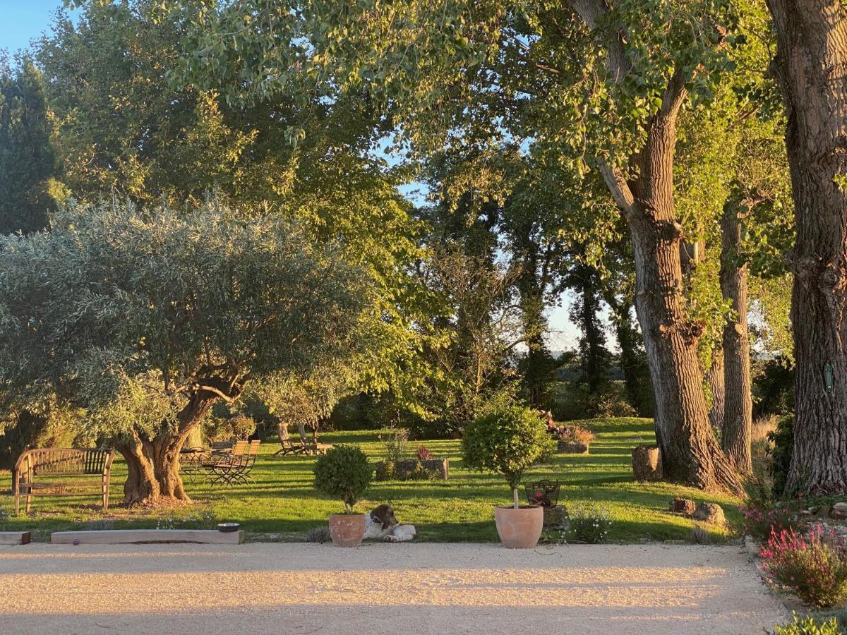 Mastignac Chambre D'Hote Valréas Buitenkant foto